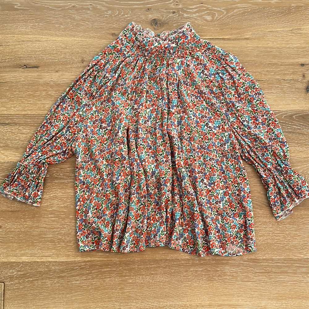Mock Neck Ruffle Top - Picture 2 of 7